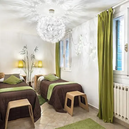 Ca'serenissima - At 2mn Of St Square Apartment Venice